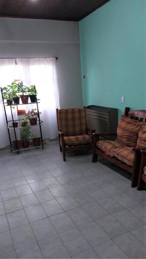Hospedaje Compartido Sol Homestay *